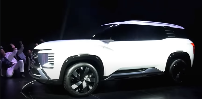Mitsubishi Destinator 2025: SUV 7-Seater Terbaru Siap Meluncur di GIIAS